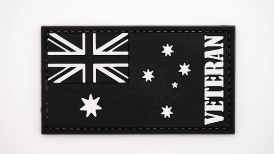 Australia Camo cooler and Veteran Black Australian Flag (PVC) - Tactical Tinnie Combo - Tactical Stubby Coolers